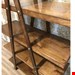  کنسول چوبی مثلث دارژین ساخته شده با اتصالات پیچ و مهره بسیار با کیفیت و نصب راحت رنگ آمیزی کار بسیار حرفه ای انجام شده است ابعاد این کنسول 145*60*32
